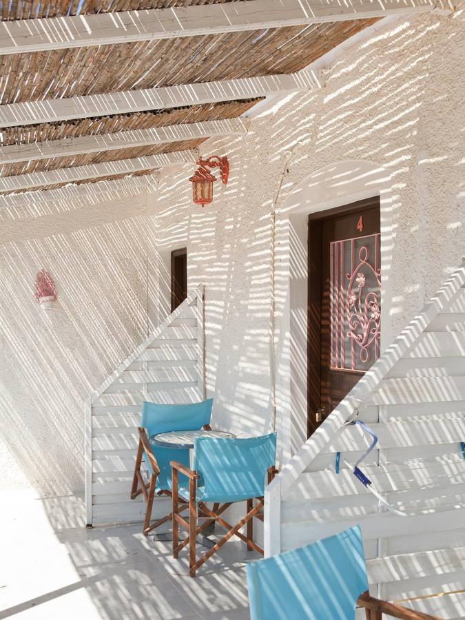 Albatross Hotel Livadi  Luaran gambar