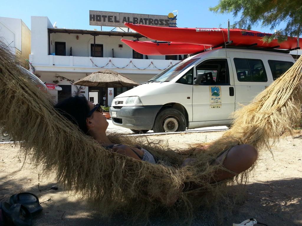Albatross Hotel Livadi  Luaran gambar